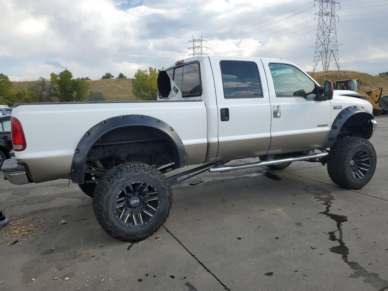 Lot #3028633914 2004 FORD F350 SRW S