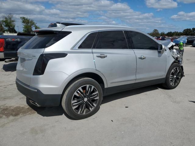 CADILLAC XT5 PREMIU 2018 silver  gas 1GYKNERS4JZ156383 photo #4