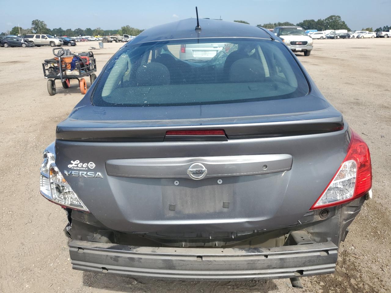 Lot #2907666065 2017 NISSAN VERSA S