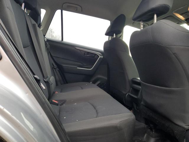 2019 TOYOTA RAV4 LE - JTMF1RFV1KJ024724