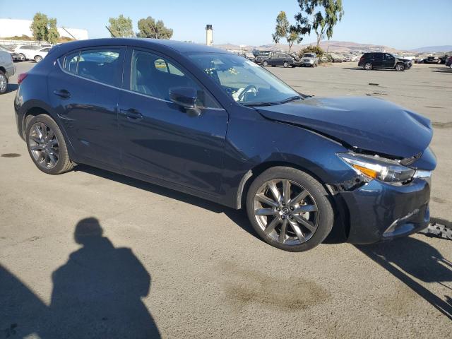 3MZBN1L31JM243706 Mazda 3 Touring 2018