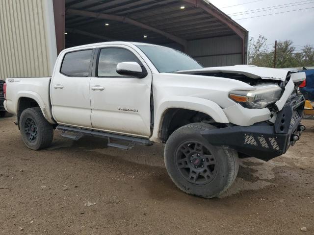 VIN 5TFAZ5CN4HX037019 2017 Toyota Tacoma, Double Cab no.4