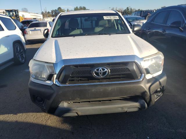 VIN 5TETX4CN2FX049921 2015 Toyota Tacoma no.5