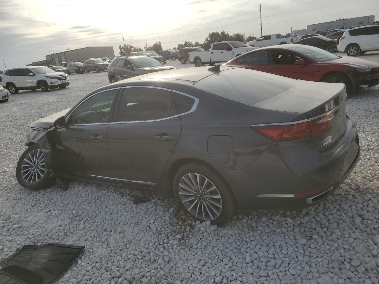 Lot #3031884236 2017 KIA CADENZA PR