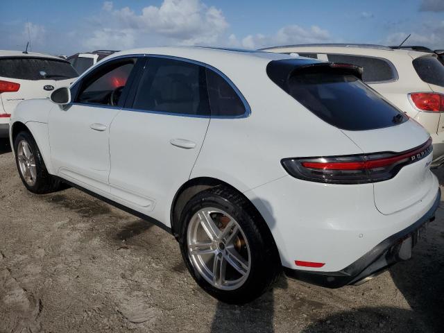 VIN WP1AA2A56NLB08909 2022 Porsche Macan no.2