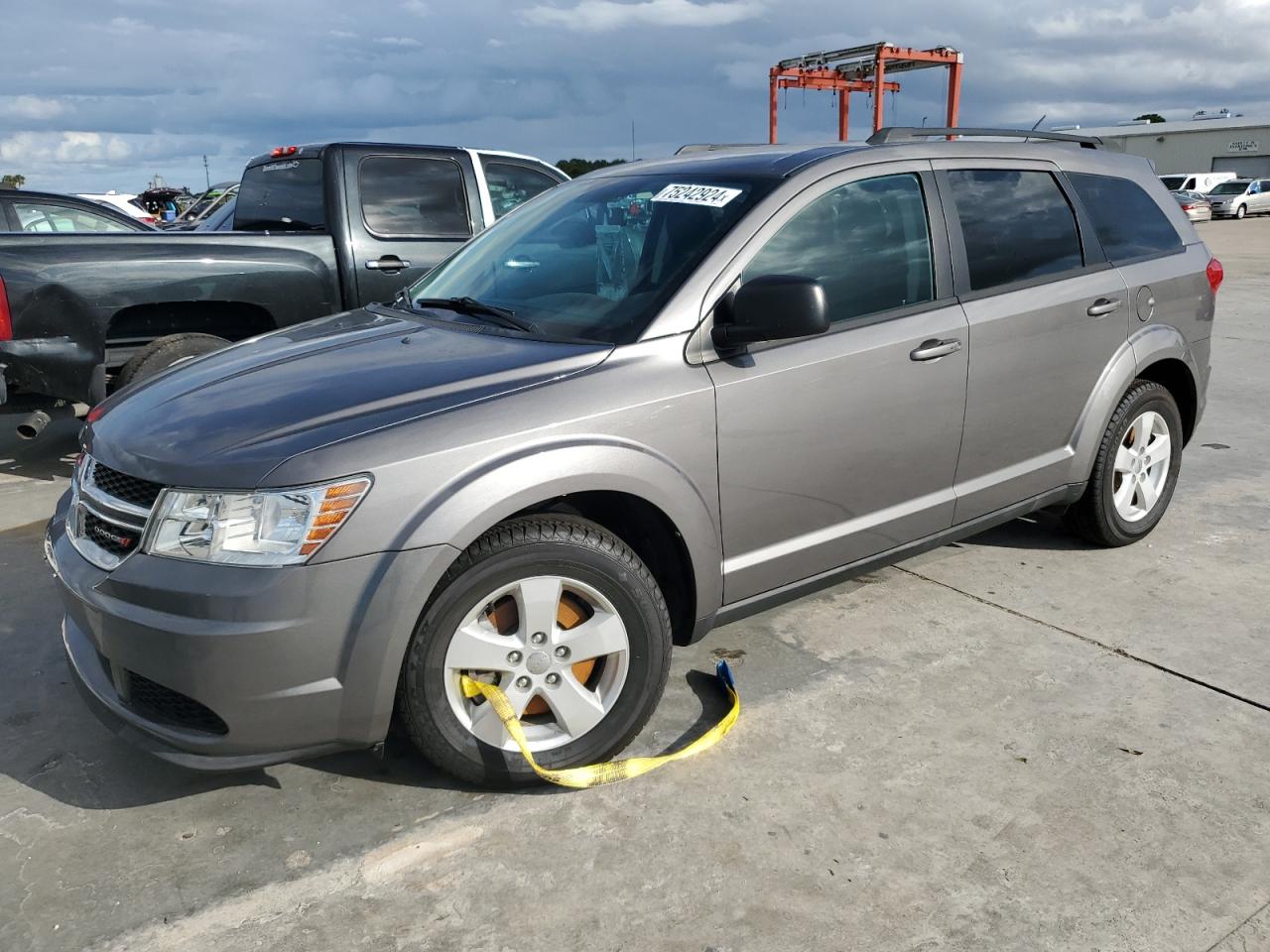 Lot #2974716443 2013 DODGE JOURNEY SE