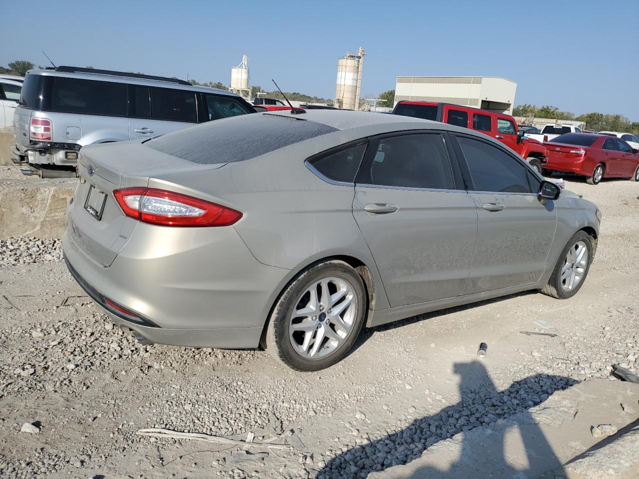 Lot #2996723835 2015 FORD FUSION SE