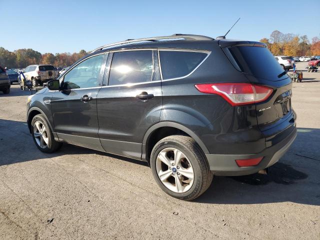 VIN 1FMCU9G92DUC98457 2013 Ford Escape, SE no.2