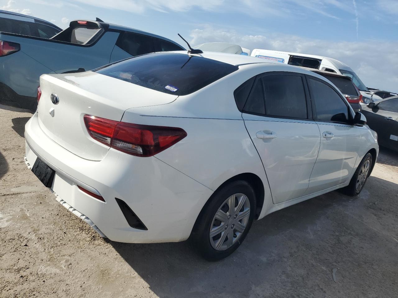 Lot #2979336879 2021 KIA RIO LX