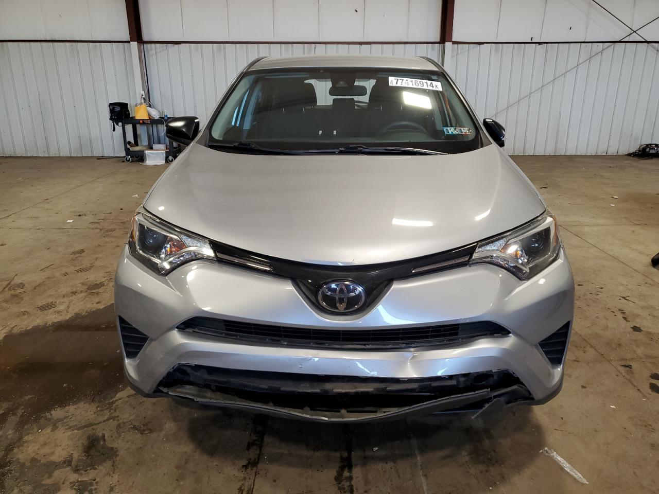 Lot #2994093337 2018 TOYOTA RAV4 LE