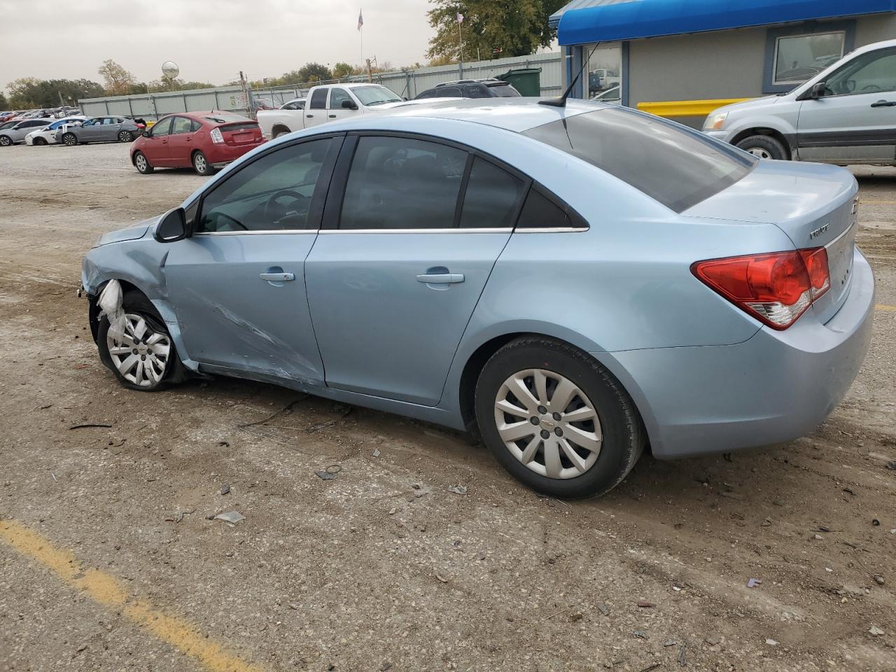 Lot #2945545163 2011 CHEVROLET CRUZE LT