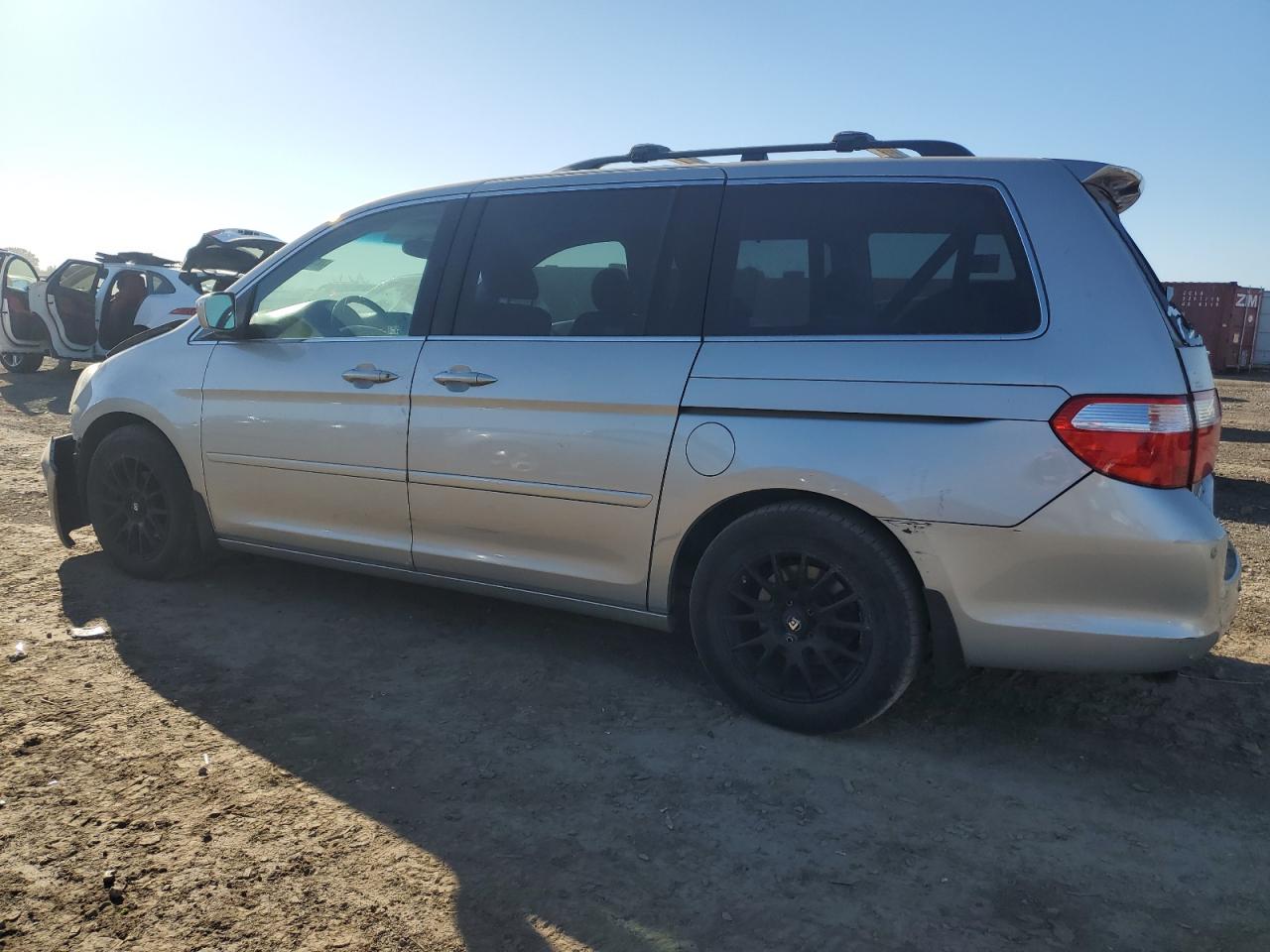 Lot #2947526767 2005 HONDA ODYSSEY TO