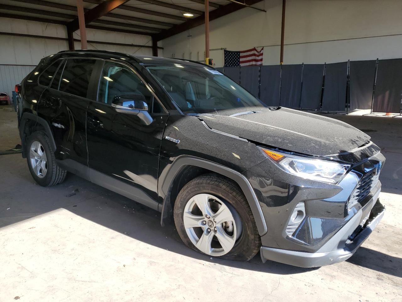 Lot #2991612048 2020 TOYOTA RAV4 XLE