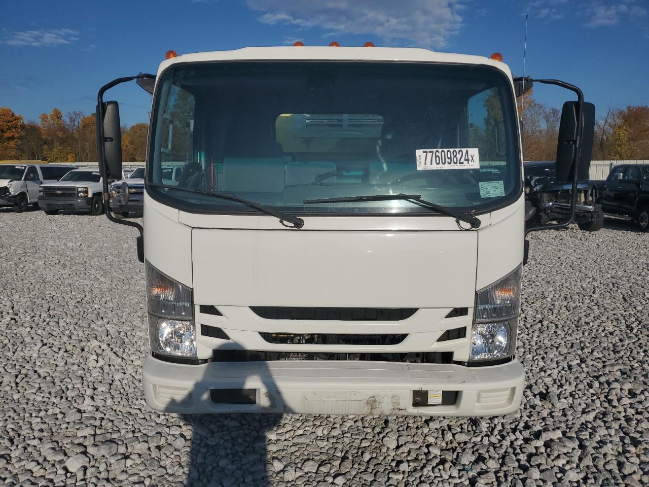 Lot #2952983510 2018 ISUZU NPR HD