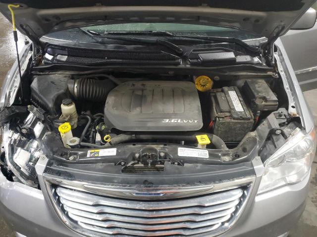 2015 CHRYSLER TOWN & COU - 2C4RC1BG5FR628696
