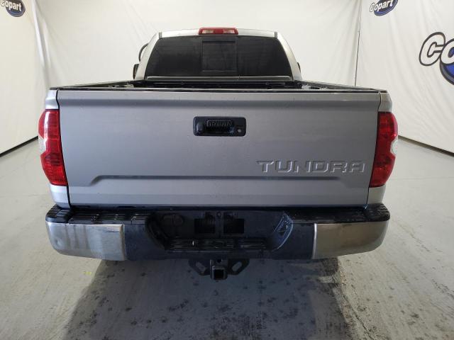 VIN 5TFRM5F1XHX111053 2017 Toyota Tundra, Double Ca... no.6