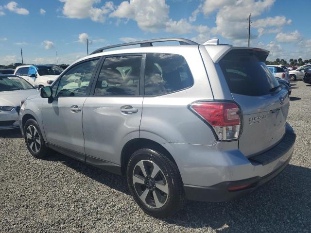 VIN JF2SJAGC0HH579758 2017 Subaru Forester, 2.5I Pr... no.2