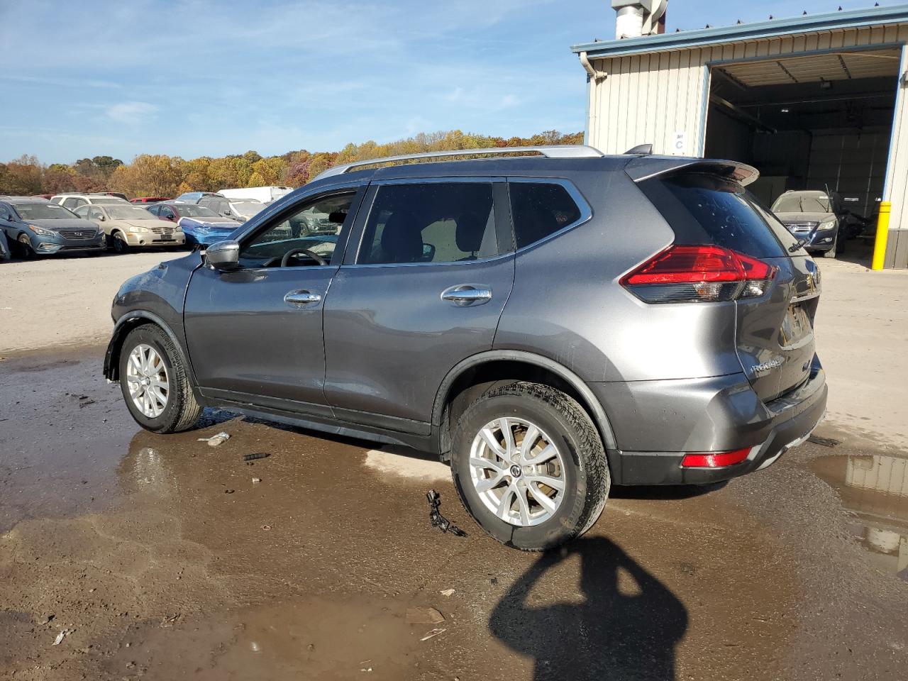 Lot #2979012628 2017 NISSAN ROGUE S