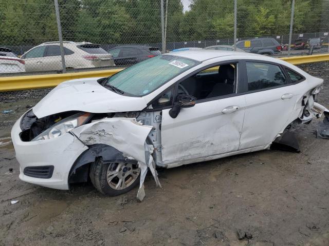 FORD FIESTA SE 2015 white sedan 4d gas 3FADP4BJ4FM198555 photo #1