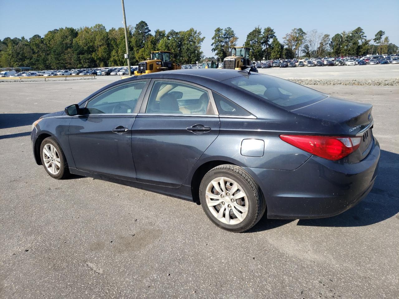 Lot #2888335700 2011 HYUNDAI SONATA GLS