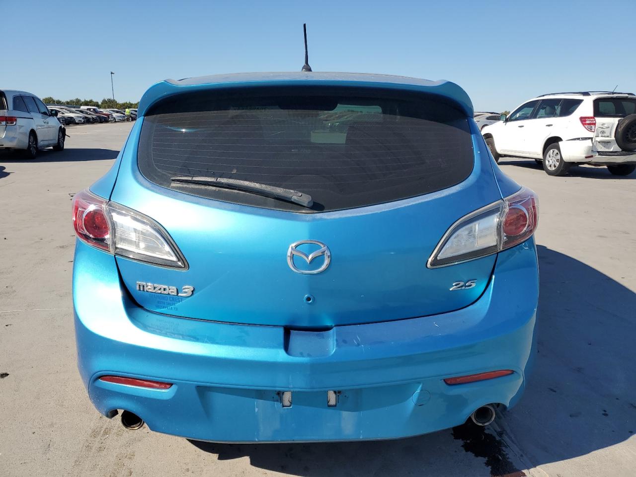 Lot #3049614676 2011 MAZDA 3 S