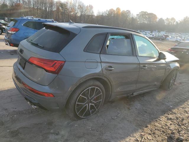 VIN WA1B4AFY6R2035153 2024 AUDI SQ5 no.3