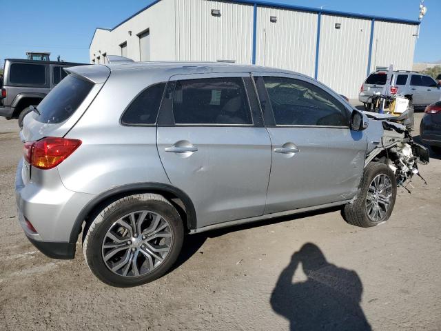 MITSUBISHI OUTLANDER 2019 silver  gas JA4AP3AU3KU015990 photo #4