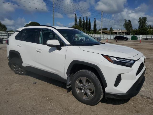 Vin: 2t3w1rfvxrc263699, lot: 77380894, toyota rav4 xle 20244
