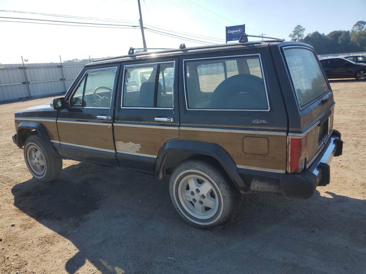 Lot #2918694841 1987 JEEP WAGONEER L