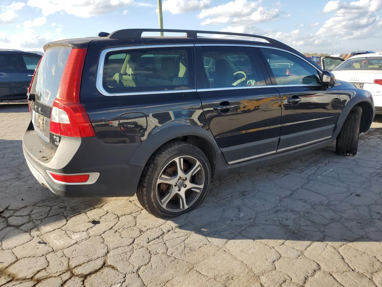 Lot #3024195843 2012 VOLVO XC70 T6