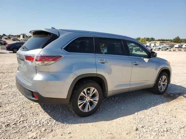 VIN 5TDKKRFH5FS053609 2015 Toyota Highlander, Xle no.3