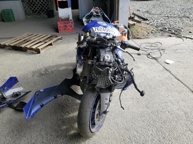 YAMAHA YZFR1 2021 blue  gas JYARN66E7MA001317 photo #3