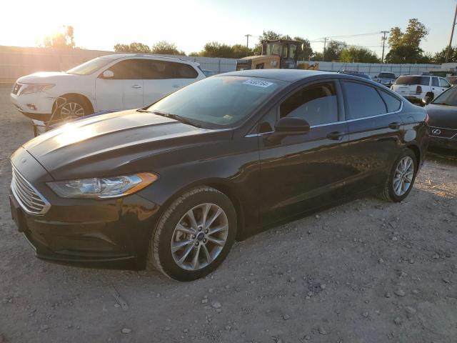 VIN 3FA6P0HDXHR252143 2017 Ford Fusion, SE no.1