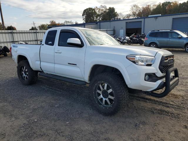 VIN 5TFSZ5ANXKX206300 2019 TOYOTA TACOMA no.4