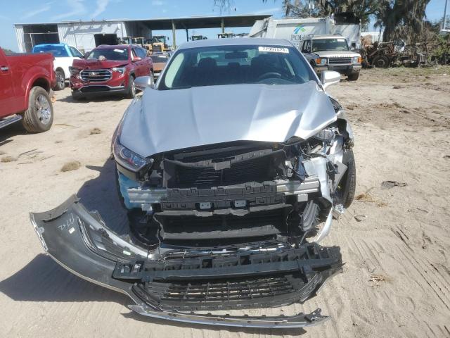 VIN 3FA6P0HDXGR110440 2016 Ford Fusion, SE no.5