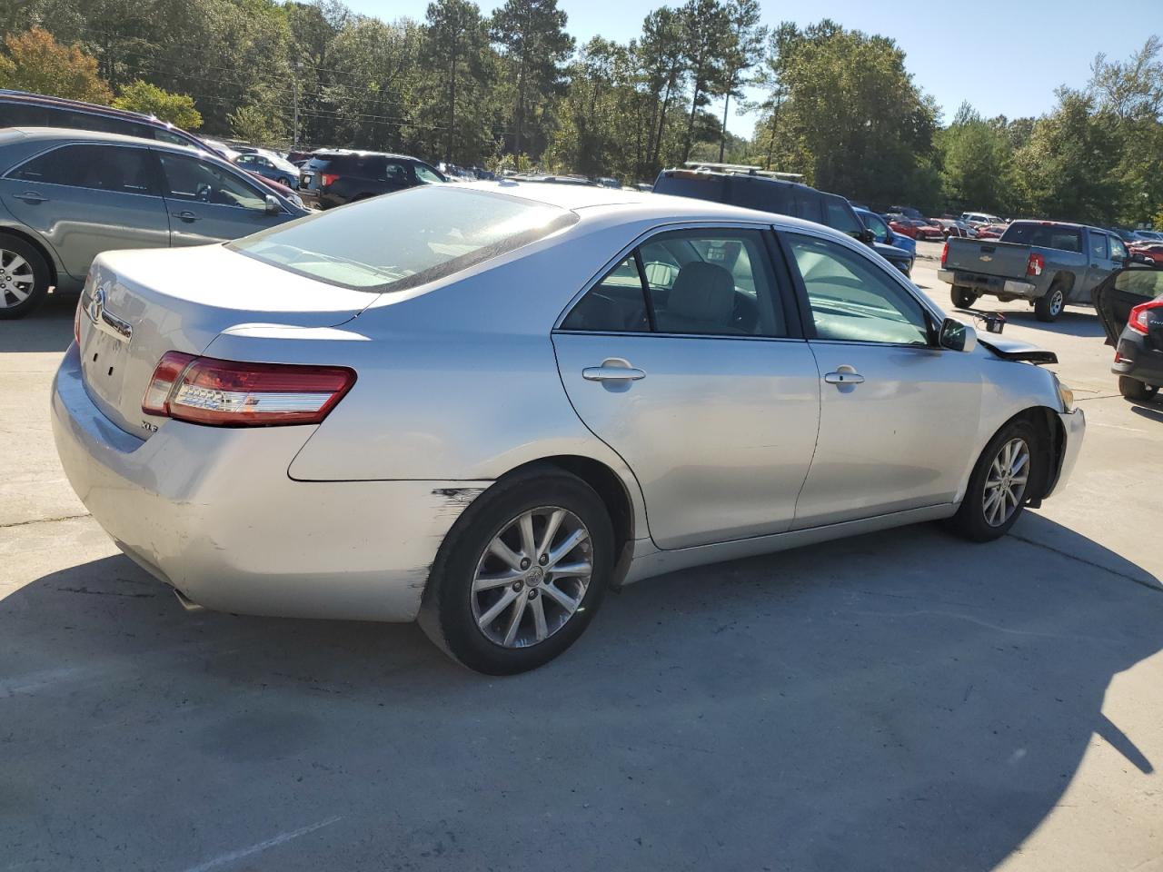 Lot #2918960592 2010 TOYOTA CAMRY SE