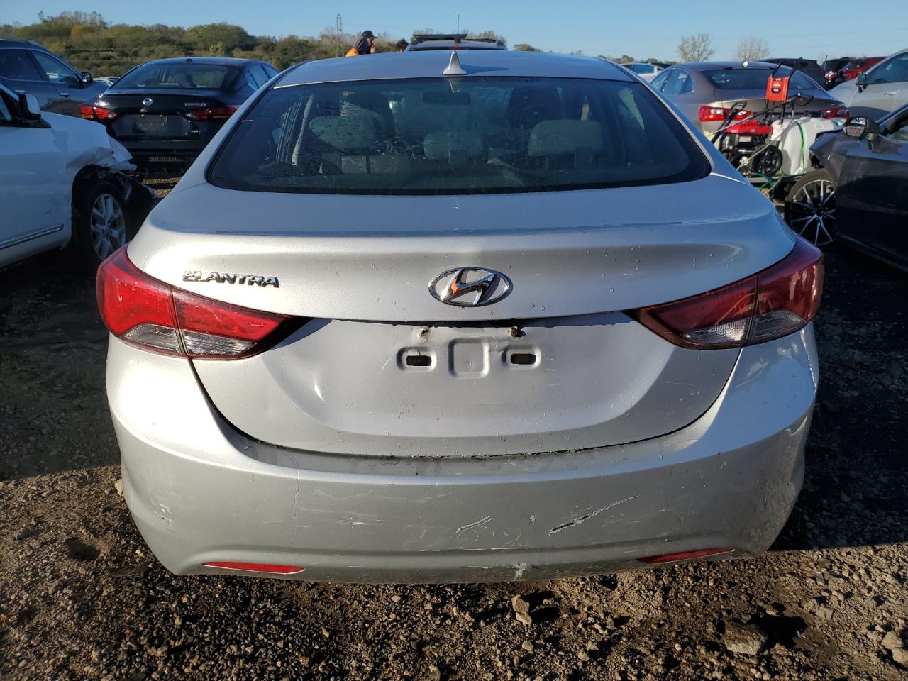 Lot #2960136168 2014 HYUNDAI ELANTRA SE