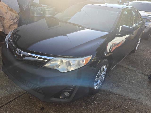 VIN 4T1BF1FK2EU340039 2014 Toyota Camry, L no.2