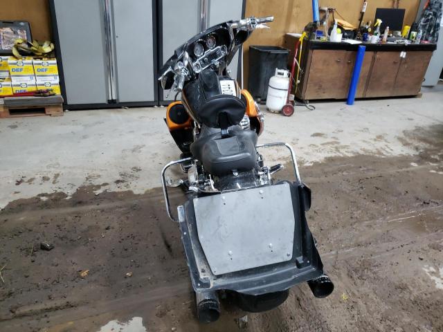 2011 HARLEY-DAVIDSON FLHXSE2 1HD1PZ816BB952900
