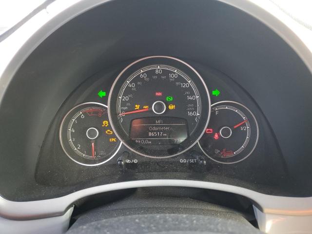 2018 VOLKSWAGEN BEETLE SE 3VWJD7AT7JM701754