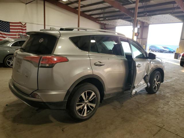 VIN 2T3WFREV0HW366808 2017 Toyota RAV4, Xle no.3