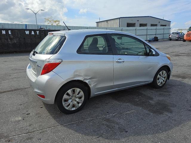 VIN JTDJTUD36ED581656 2014 Toyota Yaris no.3