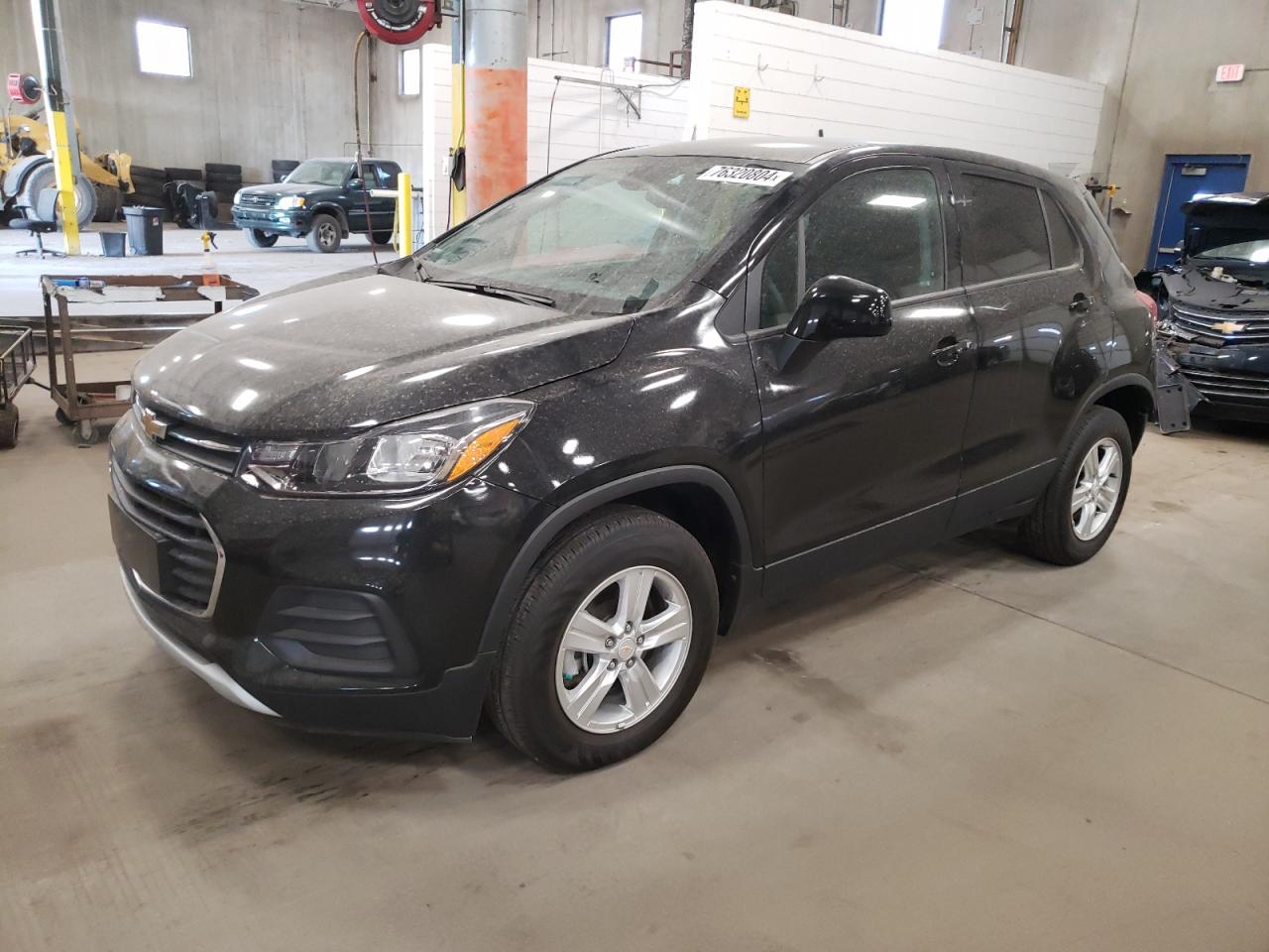 Lot #2923482131 2022 CHEVROLET TRAX LS