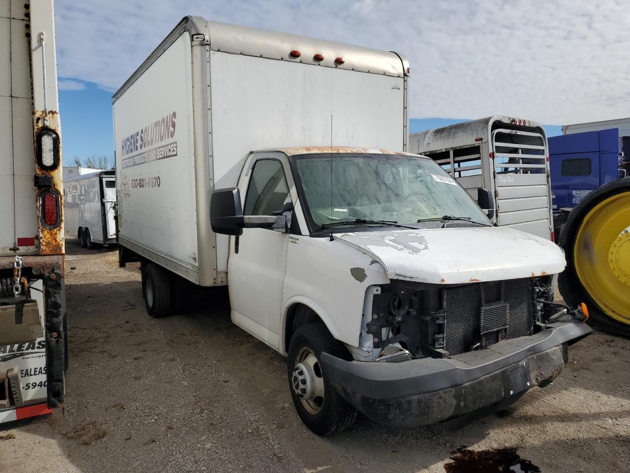 Lot #2928606700 2008 GMC SAVANA CUT