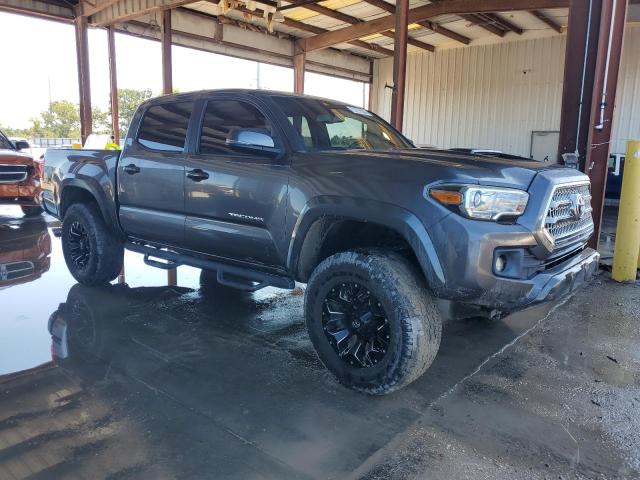 VIN 5TFAZ5CN1HX025572 2017 Toyota Tacoma, Double Cab no.4