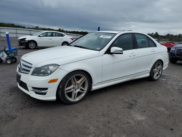 VIN WDDGF4HB1DR272073 2013 Mercedes-Benz C-Class, 250 no.1