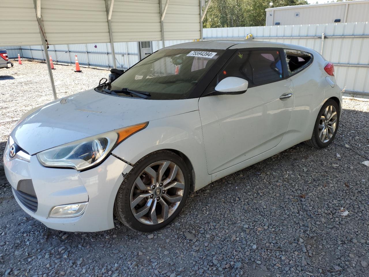 Lot #2988892015 2014 HYUNDAI VELOSTER