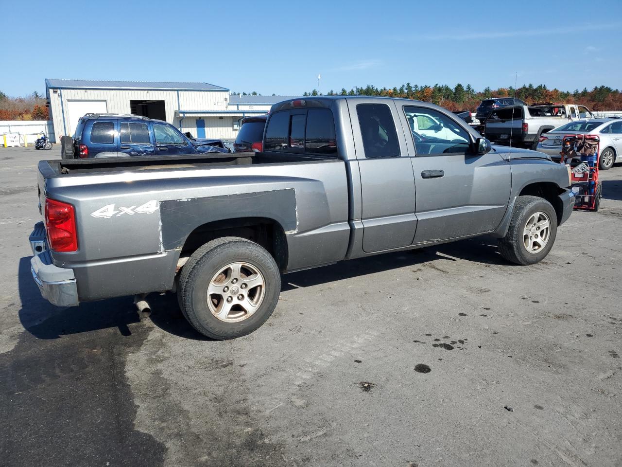 Lot #2925814828 2005 DODGE DAKOTA SLT