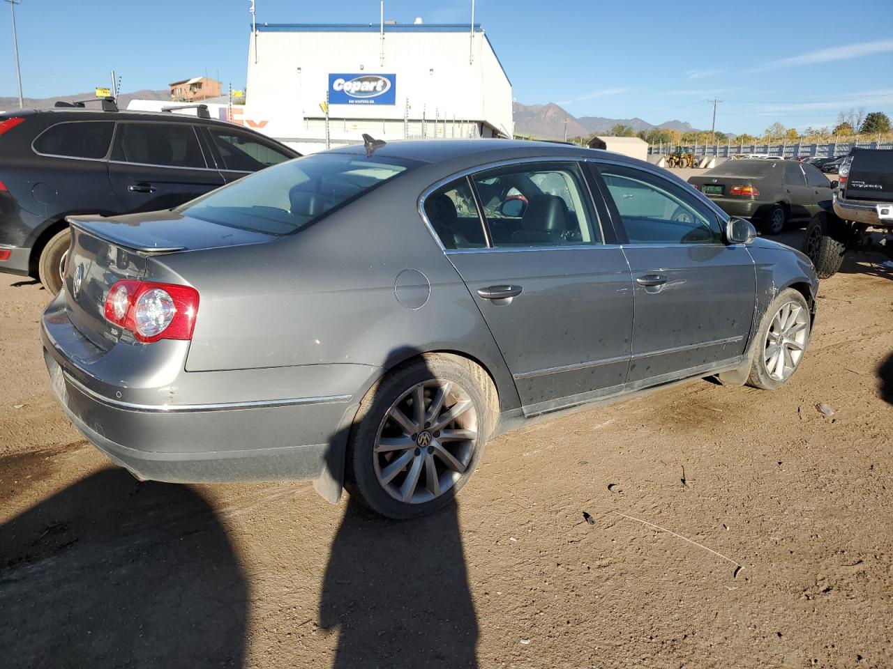 Lot #2953105651 2008 VOLKSWAGEN PASSAT VR6