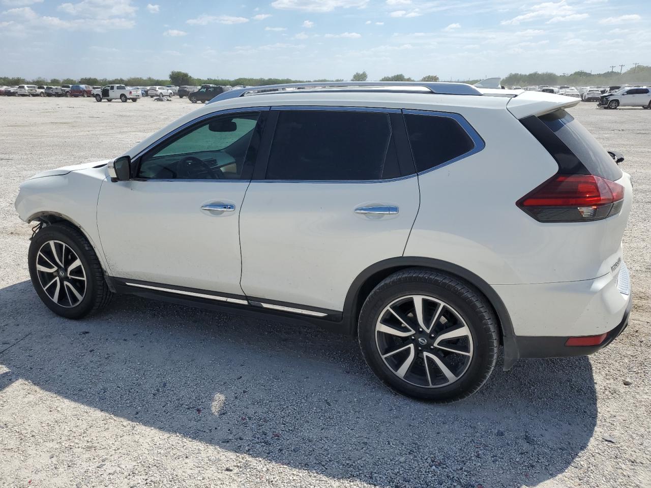 Lot #2960131100 2017 NISSAN ROGUE S